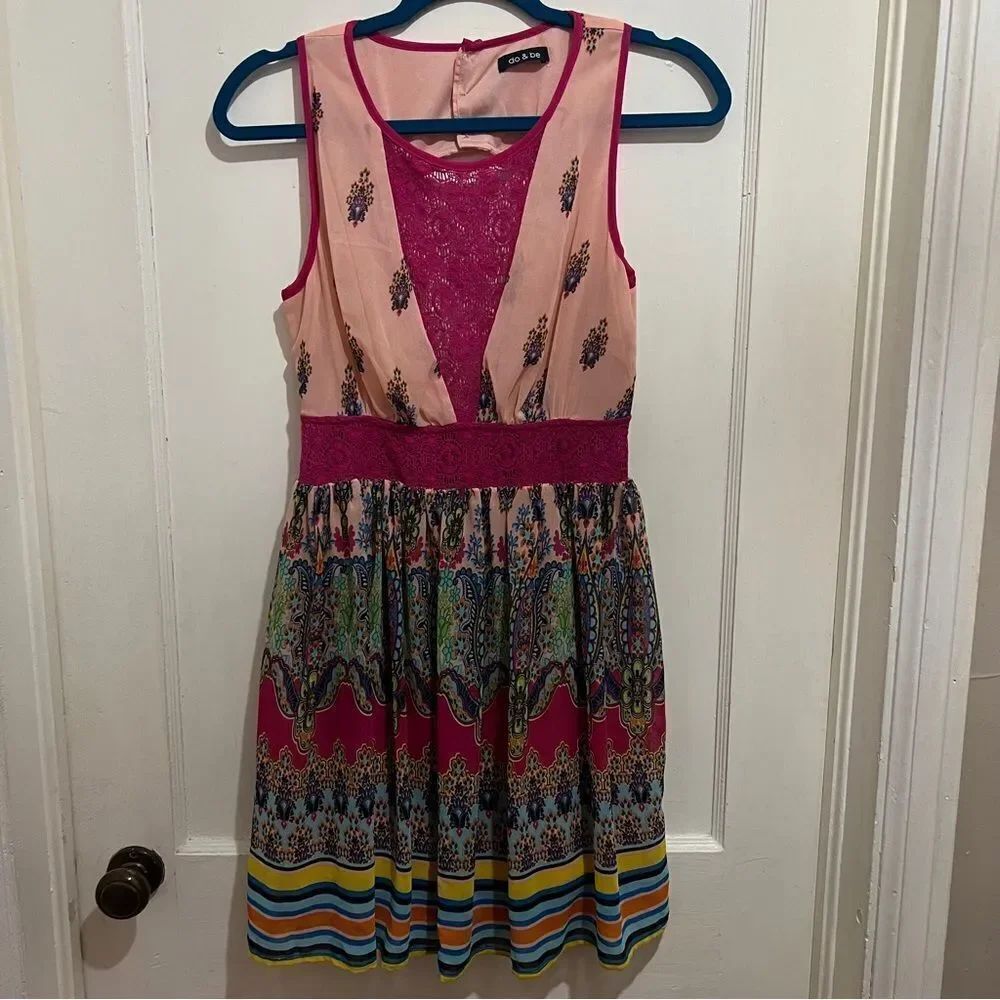 Free Shipping! Do+Be Colorful Keyhole Dress Women's Medium - Picture 5 of 9